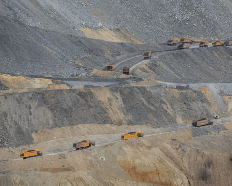 China's Zijin Mining in talks to buy controlling stake in Zangge Mining