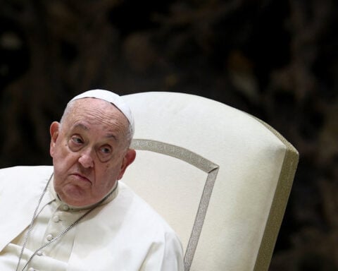 Pope prays for victims and rescuers in California wildfires