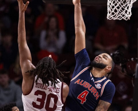 Auburn's Broome suffers 'significant' ankle sprain in comeback win over South Carolina