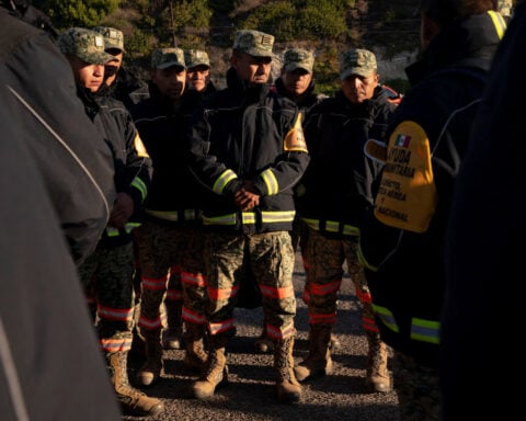 Mexican firefighters prepare to do battle with LA fires