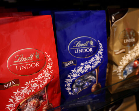 Lindt sees further growth in 2025 as it hikes prices to combat cocoa costs
