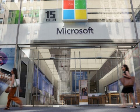 Microsoft halts hiring in US consulting unit as cost-cutting measure, CNBC reports