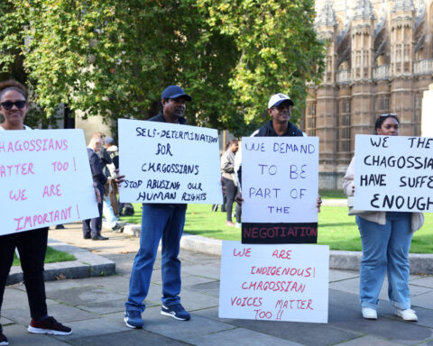 Britain gives Trump team chance to review Chagos Islands deal