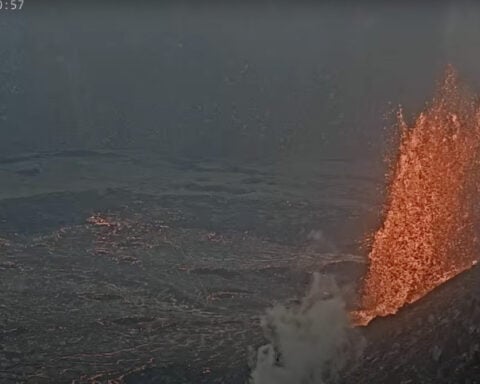 Eager visitors flock to see spectacular lava fountaining from Kilauea eruption in Hawaii