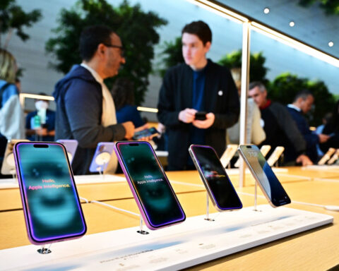 Apple is pulling its AI-generated notifications for news after generating fake headlines