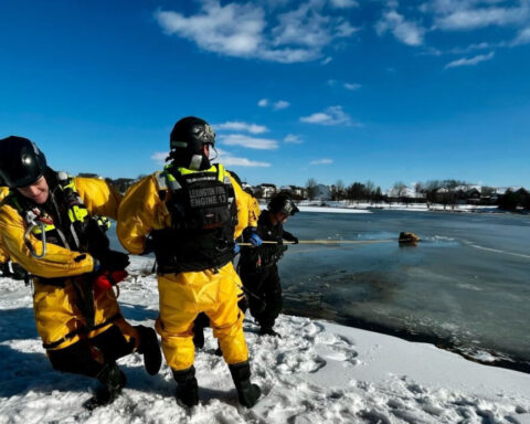 'Reach, throw, go': Firefighters train for ice rescues