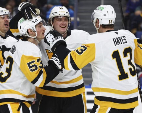 Nedeljkovic becomes 1st goalie with goal and assist, and has 40 saves as Penguins beat Sabres 5-2