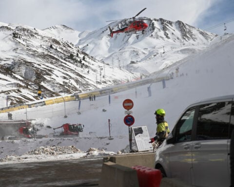 Ski lift at Spanish resort collapses, injuring dozens