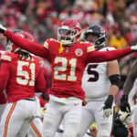 Mahomes and Kelce help Chiefs to a 23-14 win over Texans and another AFC title game trip