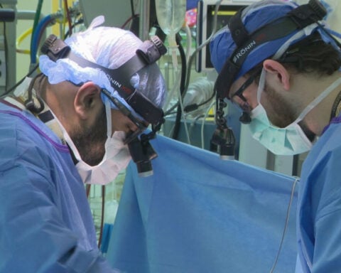 World record: Vanderbilt Transplant Center performs record-breaking 174 heart transplant surgeries