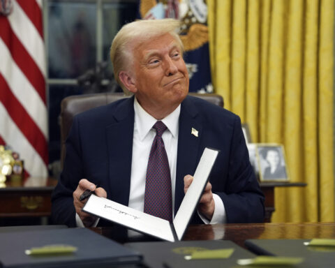 Trump says 25% tariffs on Canada and Mexico coming on Feb. 1 as he signs several orders on economy