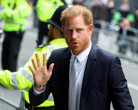 Prince Harry wins apology from Rupert Murdoch's UK papers