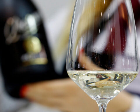 Italy's sparkling wine exports to US jumped in November ahead of possible tariffs