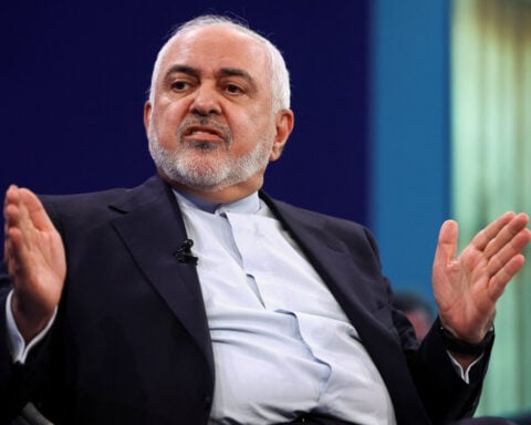 Davos- Iran's Zarif says he hopes Trump will choose 'rationality'