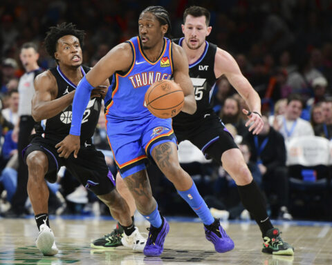 Shai Gilgeous-Alexander scores career-high 54 in Thunder's 123-114 win over Jazz