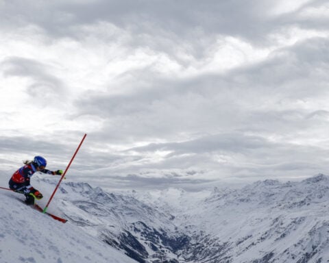 Mikaela Shiffrin healed from puncture wound suffered in ski crash, will race next week in France