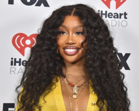 SZA to join Kendrick Lamar as a guest during Super Bowl halftime performance