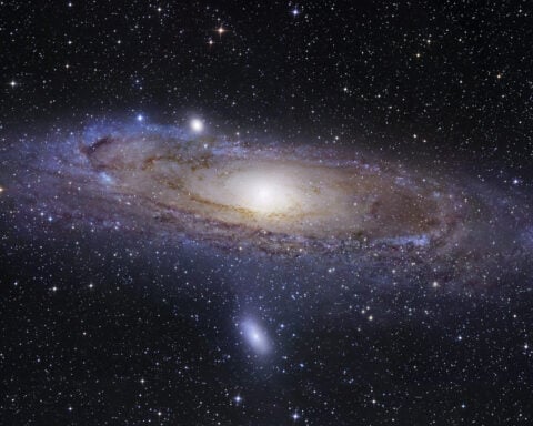 One large Milky Way galaxy or many galaxies? 100 years ago, a young Edwin Hubble settled astronomy’s ‘Great Debate’