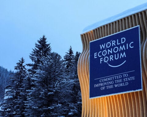 British growth plans get positive response in Davos, minister says