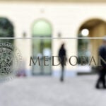 Mediobanca board to review MPS 13.3 billion euro bid on Tuesday, source says