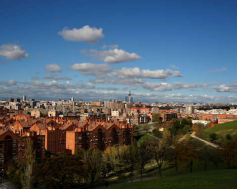 Spain to raise GDP growth target for 2025 after 0.7%-0.8% in fourth quarter