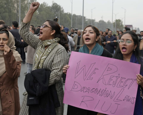 Pakistani journalists protest after Senate passes bill allowing control over social media content