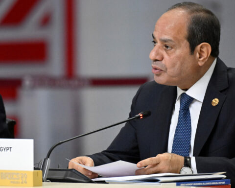 Sisi says Egypt will not take part in 'act of injustice' displacing Palestinians