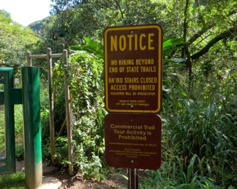 Illegal hikers on Haiku Stairs frustrates city officials