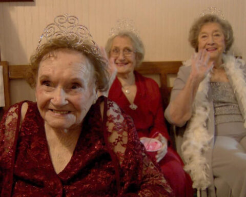 106-year-old and pals rock runway in charitable fashion show