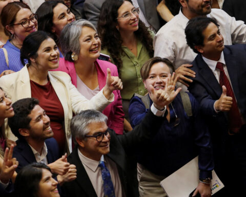 Chile's Congress approves reform to private pension system