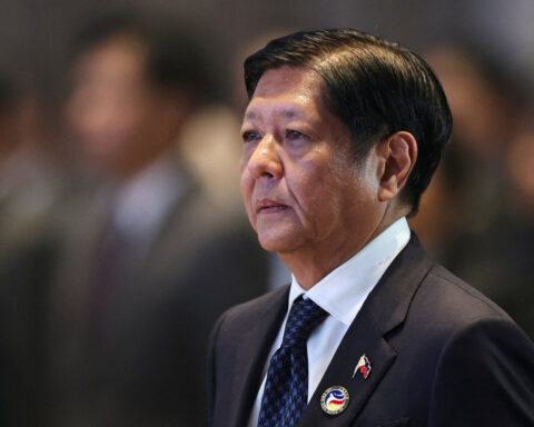 Philippines president plans to meet Trump to discuss immigration policy