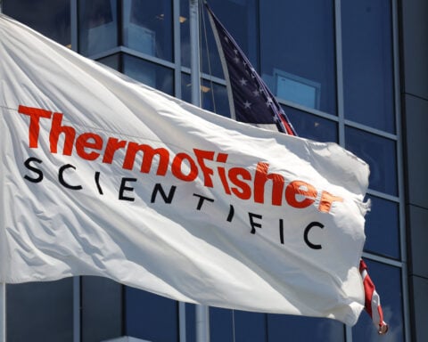 Thermo Fisher sees robust 2025 profit on improved demand for its tools and services
