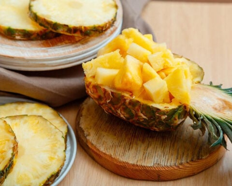 4 ways pineapple can improve your love life