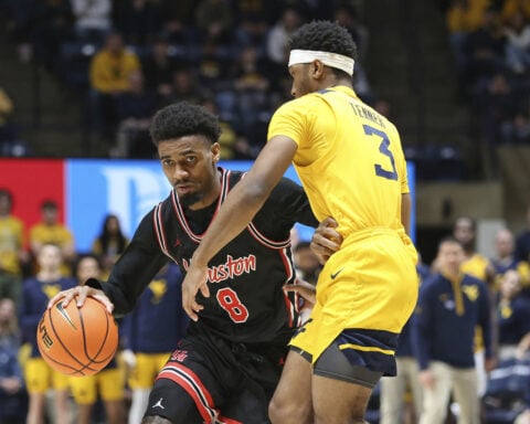 Strength-sapping defense fuels No. 6 Houston's 13-game winning streak