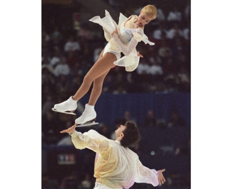 World champion Russian skaters on American Airlines jet built a new life as coaches in the US