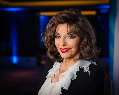 Joan Collins set to star as Wallis Simpson in biopic