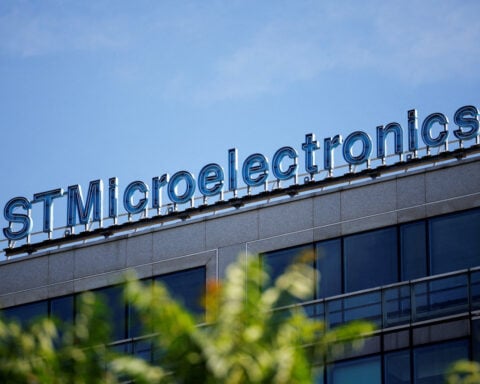 STMicroelectronics may cut 2,000-3,000 jobs in France, Italy - Bloomberg News