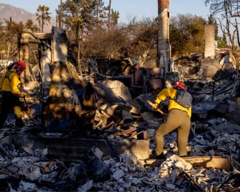 Eaton Fire containment reaches 33% as more Santa Ana winds expected