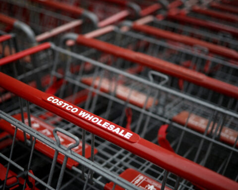 Costco, Teamsters negotiating committee reach tentative agreement