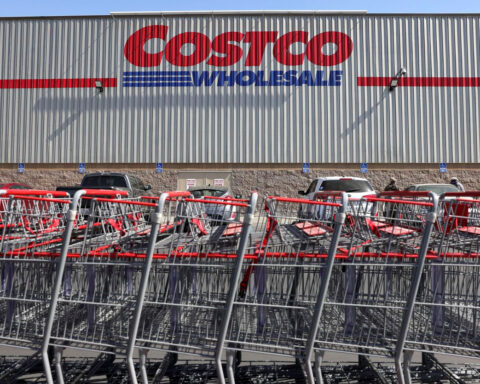 Costco and Teamsters reach a tentative deal to avert a strike