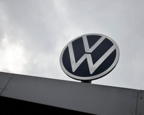 Volkswagen counts on talks to avoid trade conflict after Trump tariffs