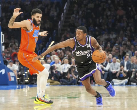 De'Aaron Fox joins Victor Wembanyama as part of a 3-team trade involving the Kings, Bulls and Spurs