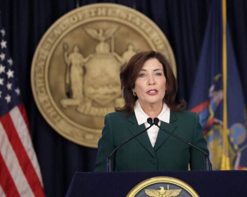 New York law seeks to shield doctors who provide abortion pills by mail