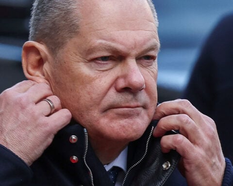 EU is strong enough to defend its interests towards US, Scholz says