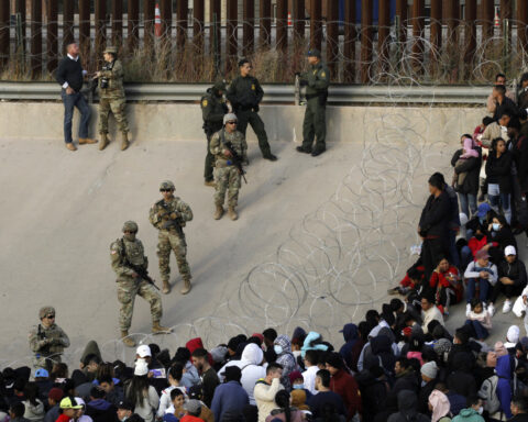 Texas National Guard can now arrest and detain people who illegally enter the US