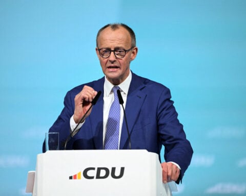German conservatives fall in poll ahead of election