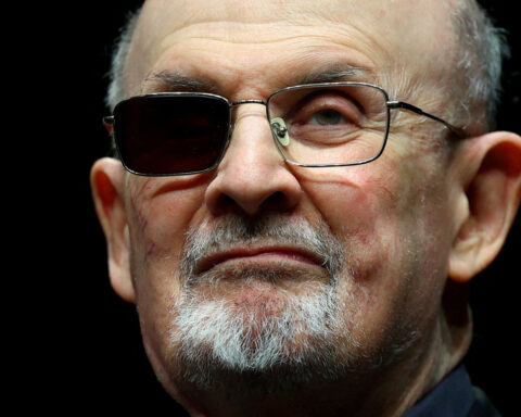 Trial of man in Salman Rushdie stabbing begins with jury selection