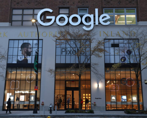 Alphabet plans massive capex hike, reports cloud revenue growth slowed