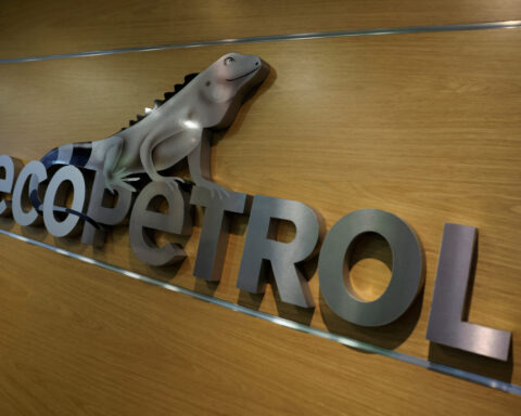 Colombia's Petro calls for sale of Ecopetrol fracking operations in US