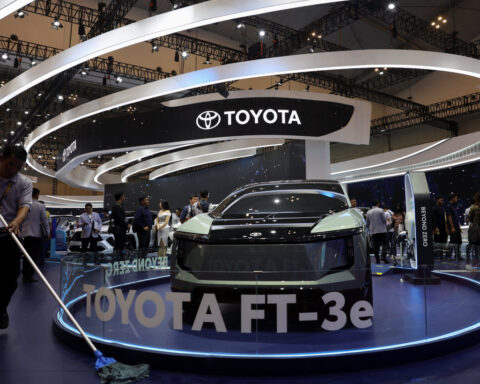 Toyota to set up wholly owned EV, battery unit in China